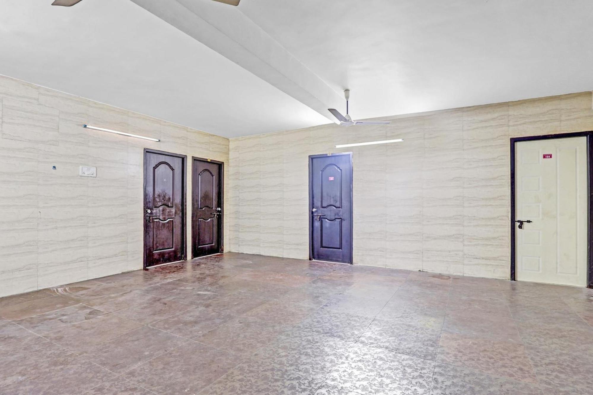 Hotel O Arunachala Guest House Ченай Екстериор снимка