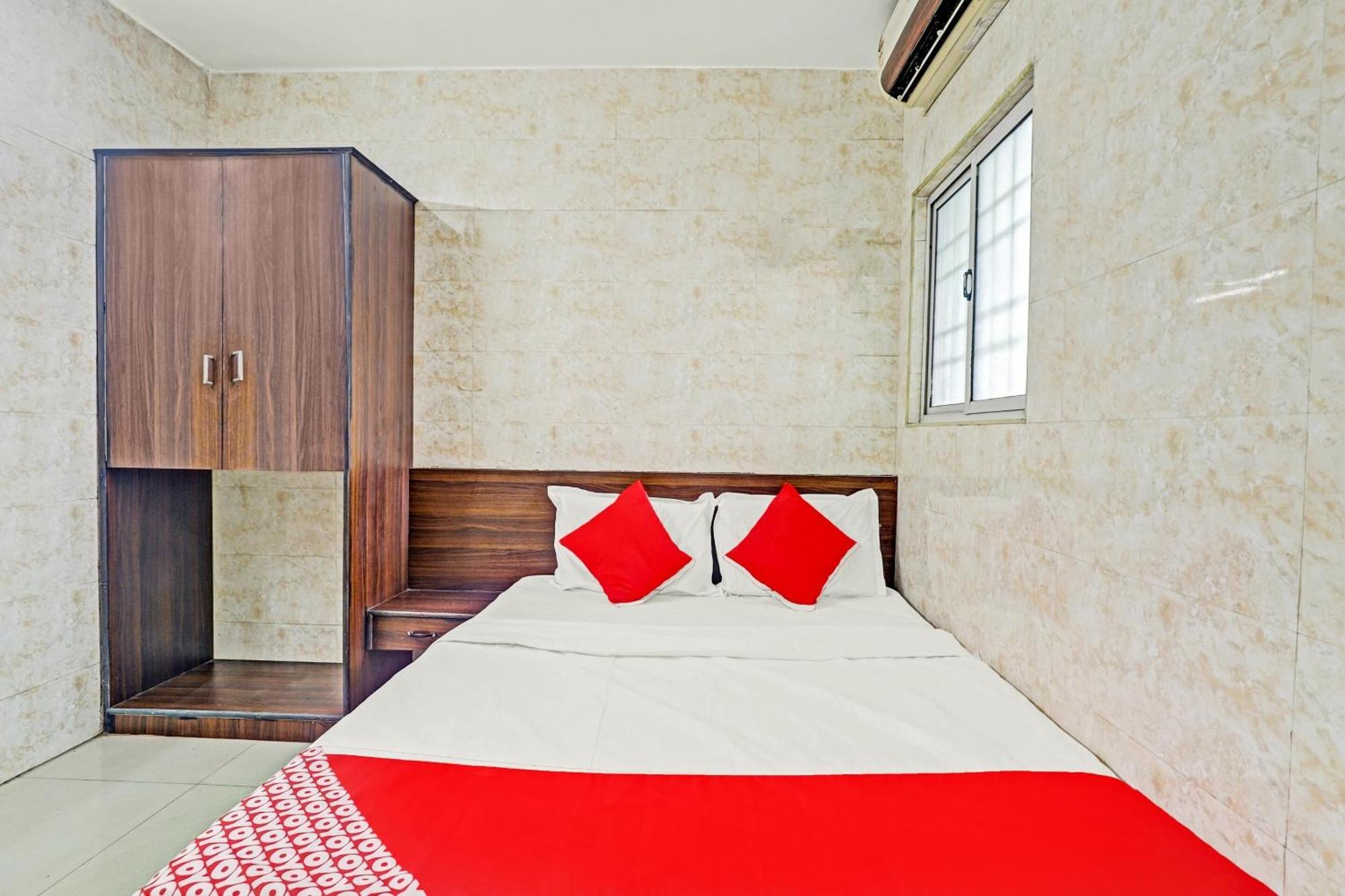 Hotel O Arunachala Guest House Ченай Екстериор снимка