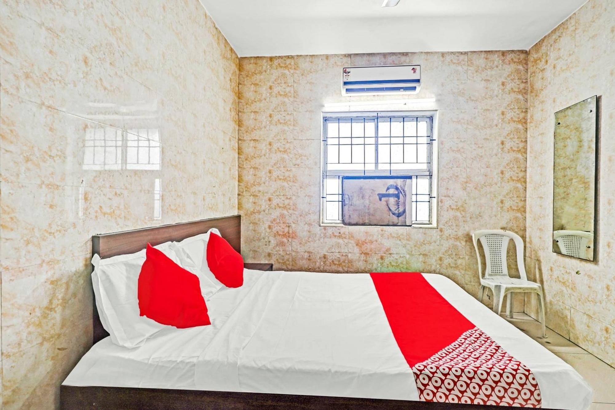 Hotel O Arunachala Guest House Ченай Екстериор снимка