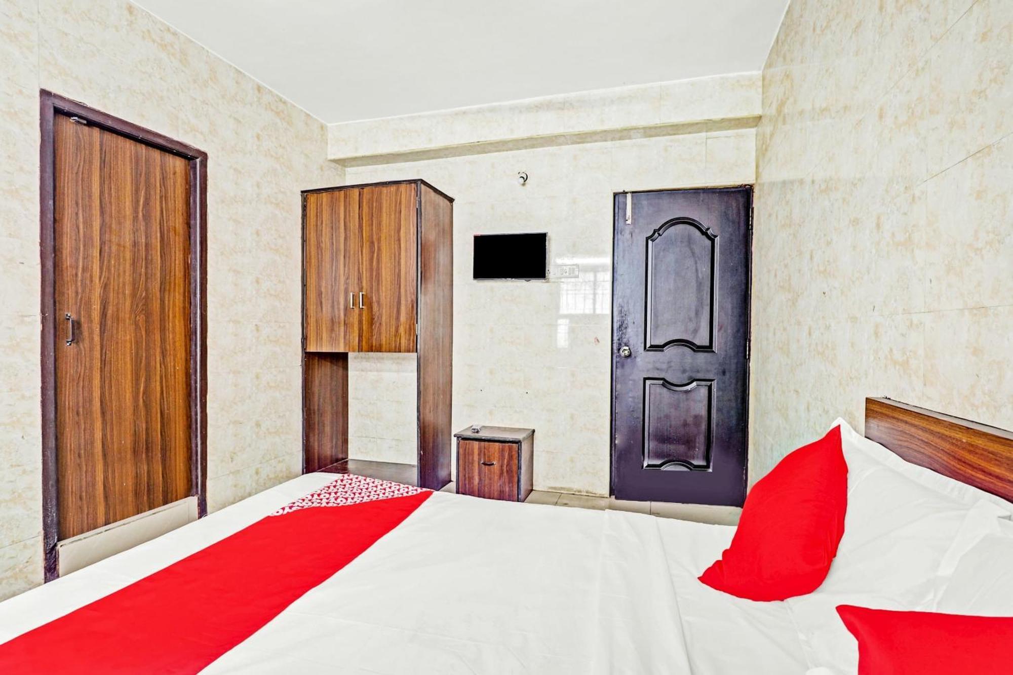 Hotel O Arunachala Guest House Ченай Екстериор снимка